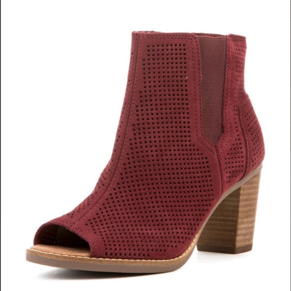 NWT Oxblood Majorca Perforated Peep Toe Booties